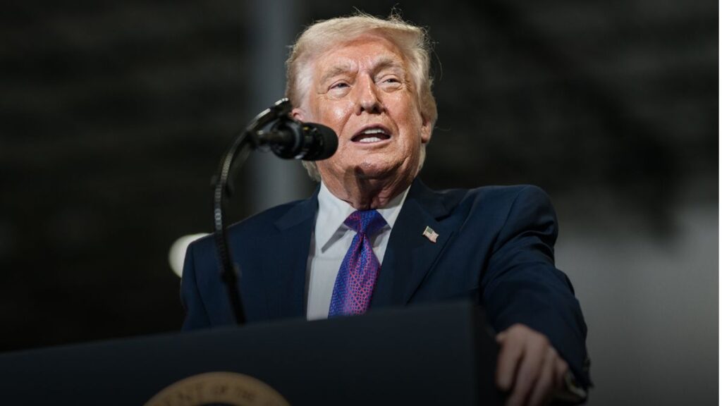 Trump shamed by NATO allied protestors amid strikes in Iran