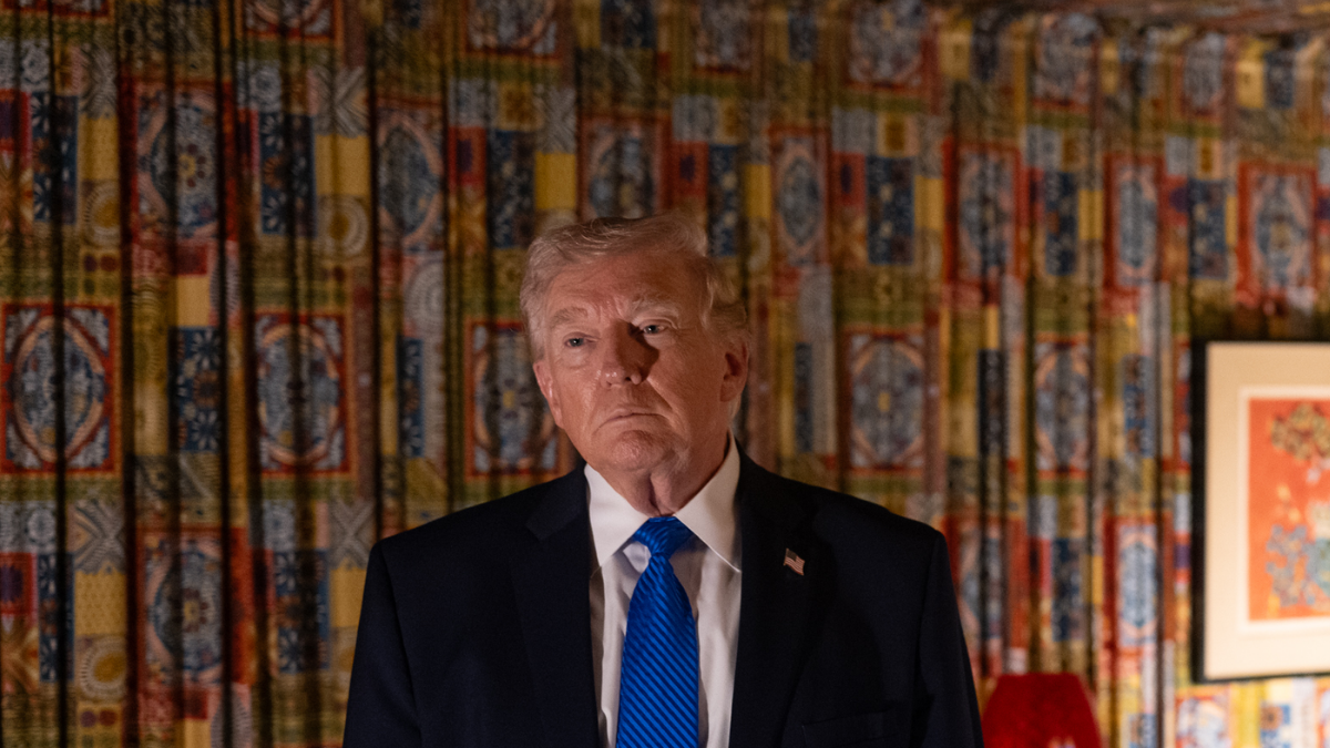 Golden Trump Bust Sparks Backlash as Netizens Draw ‘Golden Calf’ Comparisons From Bible