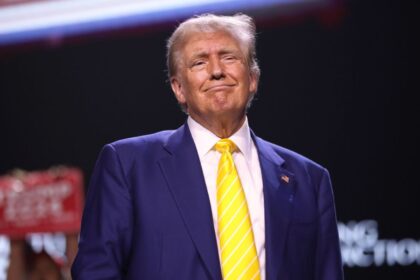 Donald Trump praised ICE workers and boasted about Hispanic support