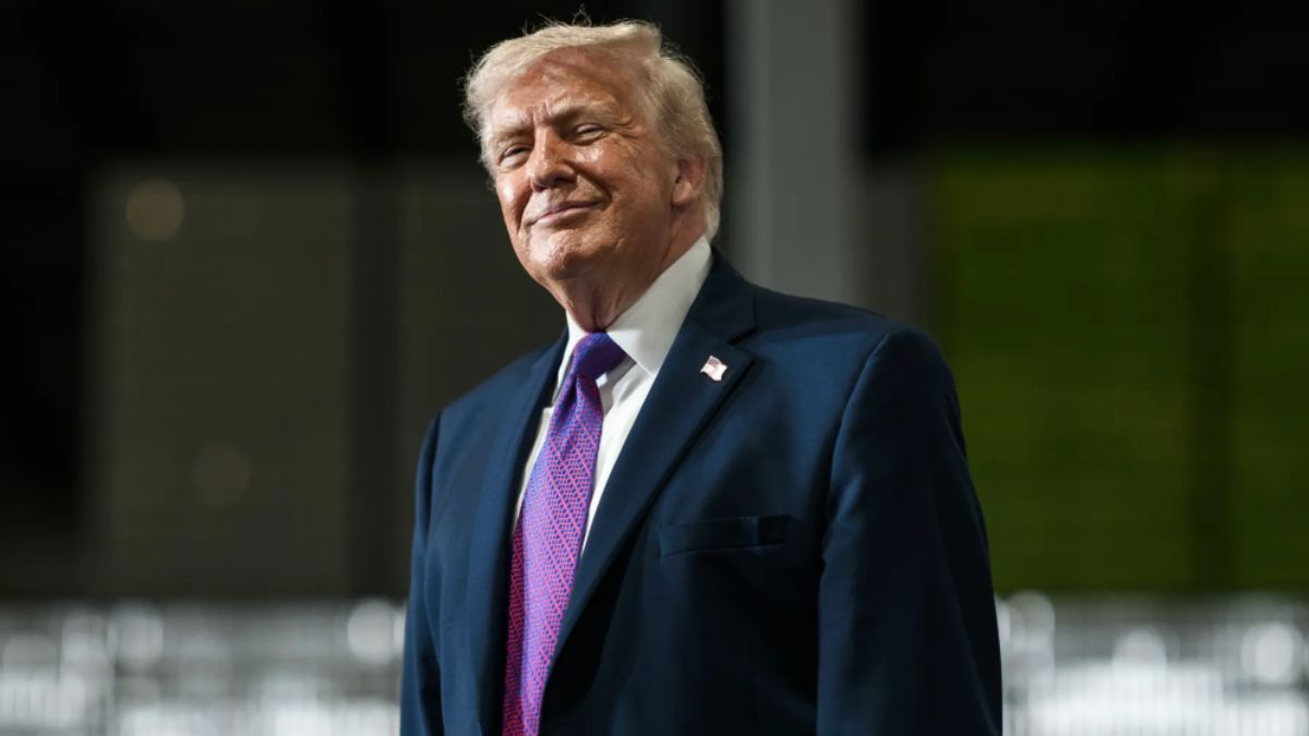 Trump Avoids War Question – Instead Comments on Female Fox News Host’s Appearance