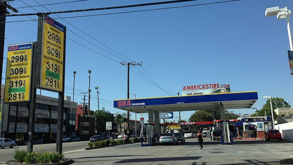 Florida-gas station brawl
