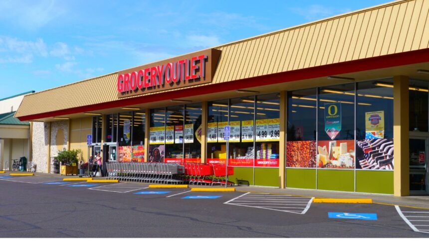 Grocery Outlet bargain store shutting down stores snap