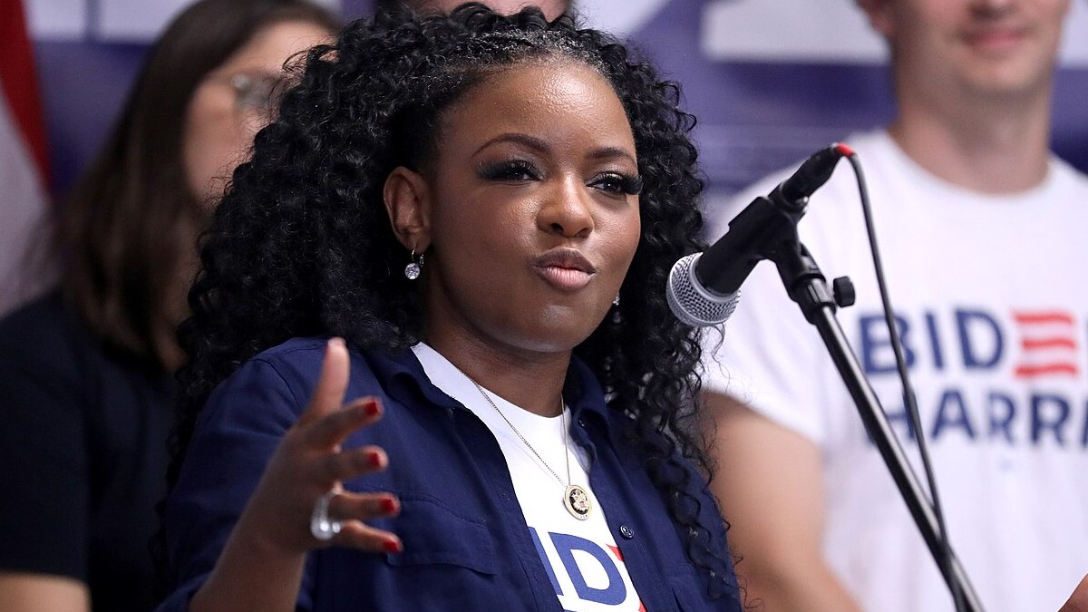 Jasmine Crockett Under Fire Over TikTok Video of Detained Woman Endorsing Senate Run