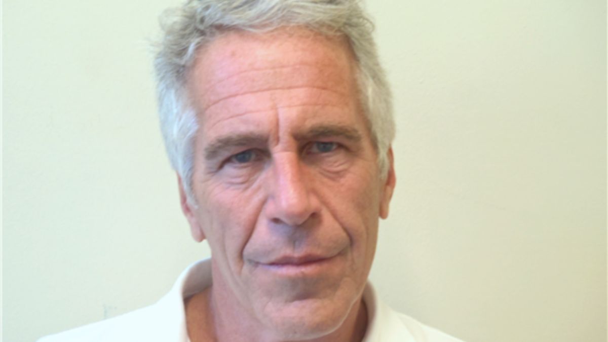 Jeffrey Epstein's prison guard searched him on Google before his death