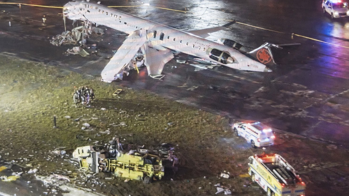 LaGuardia airport crash investigation.
