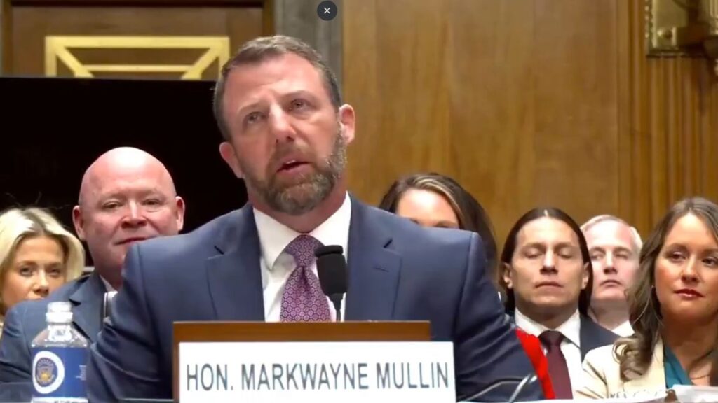 Markwayne Mullin breaks down Trump emotional dhs senate hearing