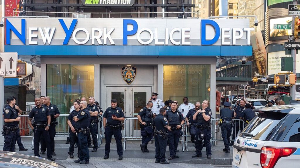 New York Detective facing multiple charges