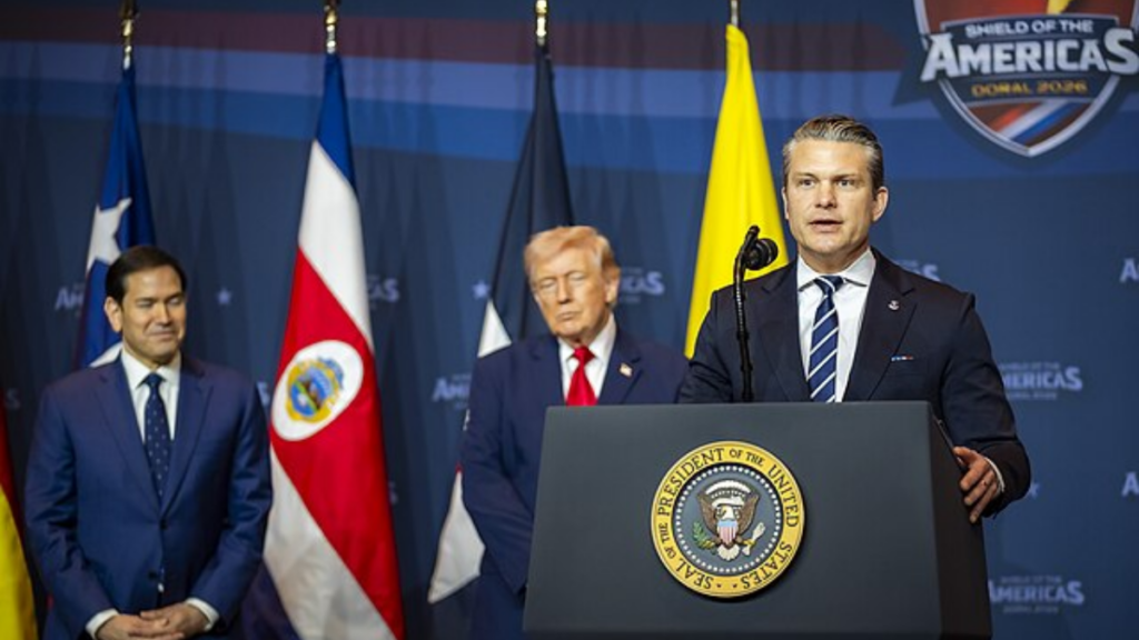 Pete Hegseth’s White House Photo Draws Fresh Criticism Online