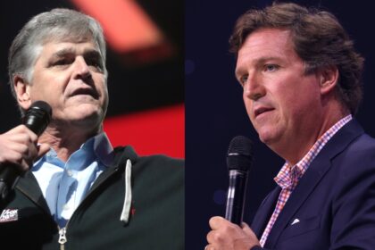 Sean Hannity (L) and Tucker Carlson