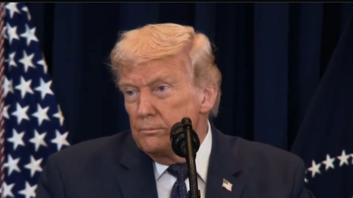 Trump uses unusual word to describe war