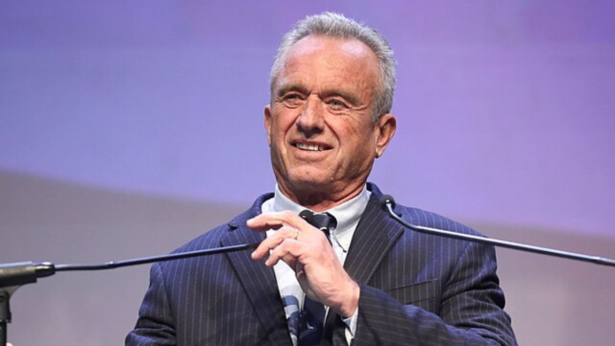 Robert F. Kennedy Jr.  Makes Public Appearance Following Surgery Amid Debate on Health Policies
