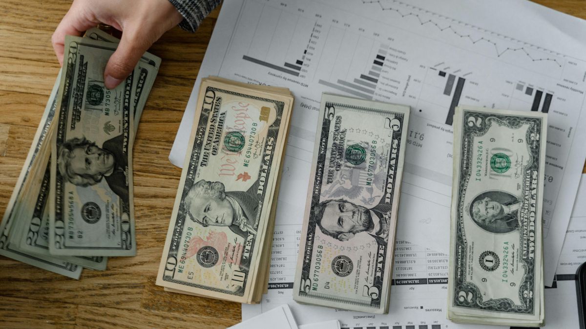 New Social Security Proposal Could Hurt Wealthy Couples Collecting Over $100,000