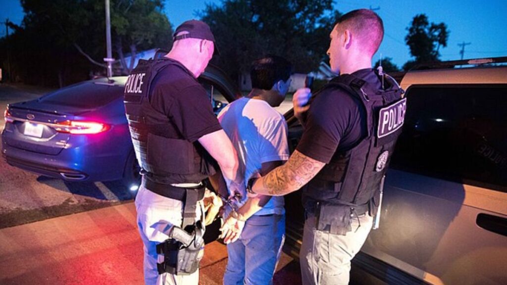 ICE detention-Mexican dies