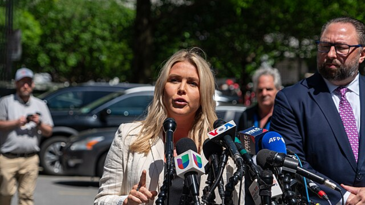 Karoline Leavitt Questions Coverage of Iran Ship Seizures During Ceasefire