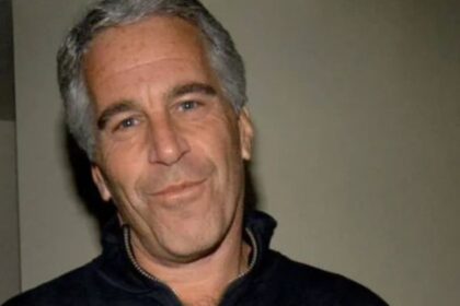 Jeffrey Epstein's personal lawyer explained huge cash withdrawals