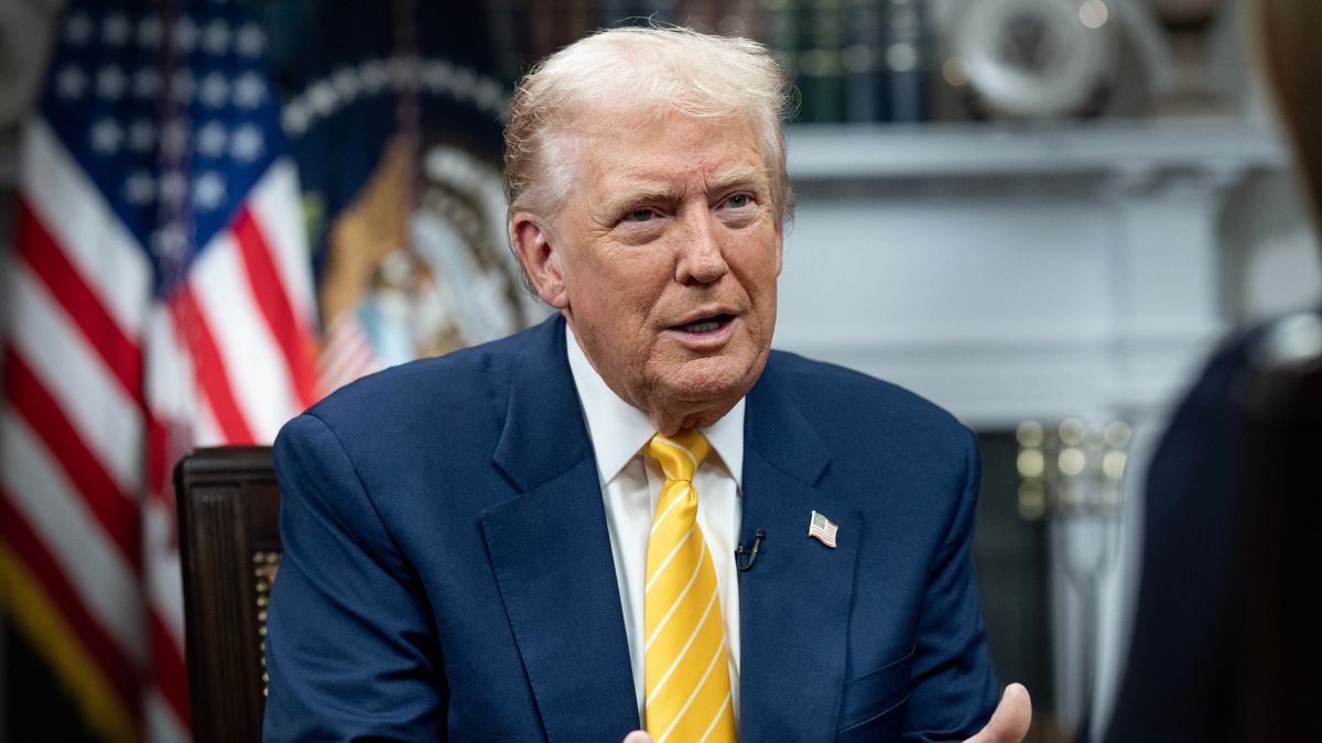 Trump Could Use Pardons to Limit Prosecution Risks, Analyst Claims