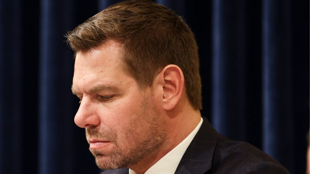 Eric Swalwell resigns allegations misconduct