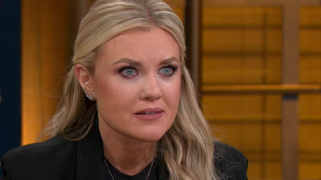 Erika Kirk eyebrow blindness
