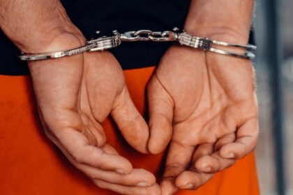 A substitute teacher from Florida was fired after she was caught “acting erratically” in class. (Image Credit: Kindel Media/ Pexels)