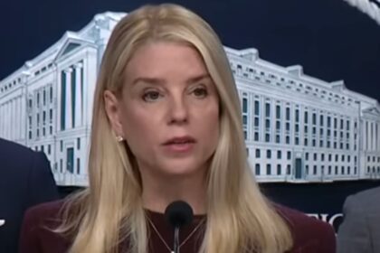 Inside Pam Bondi's love life and marriages that didn't last.