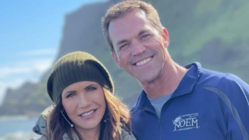 SNL takes shots at Kristi Noem’s husband after recent scandal