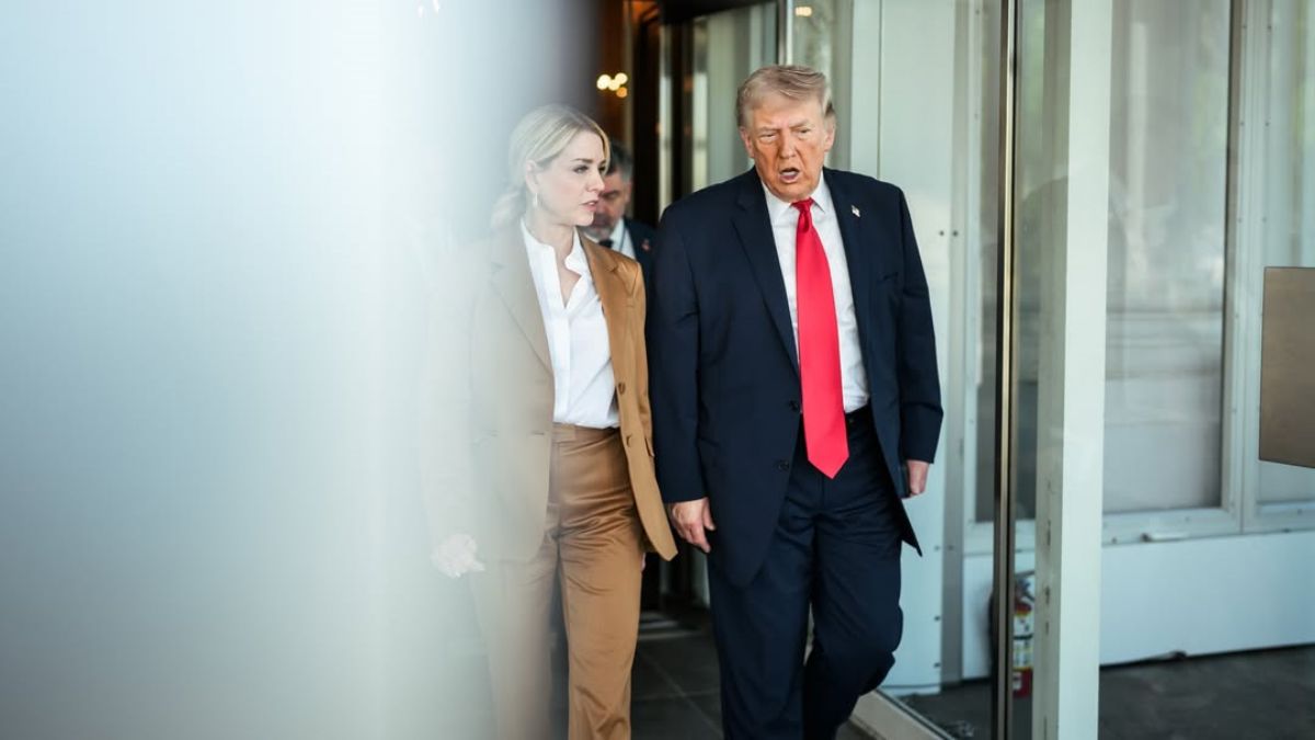 Trump Walks Out of Supreme Court Hearing — Then Posts About Birthright Citizenship Online