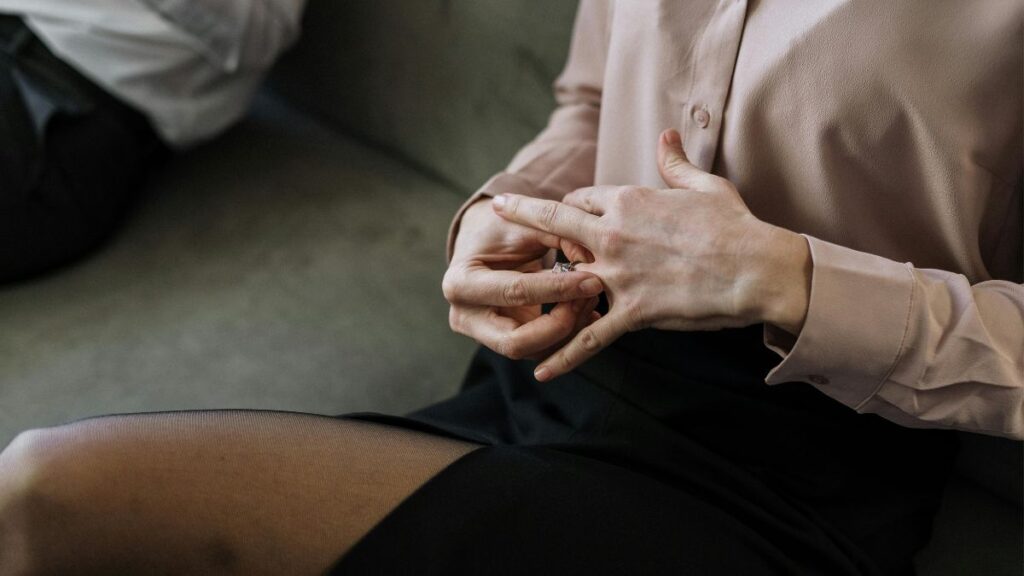 A woman on Reddit said her husband had a two-and-a-half-year-long secret affair during their three-year marriage. (Image Credit: Cottonbro Studio/ Pexels)