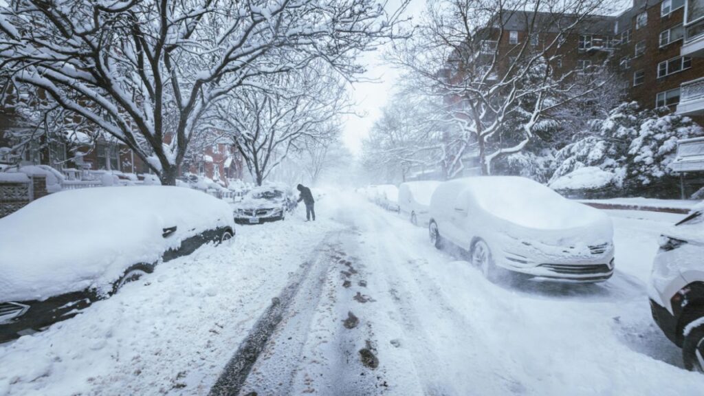 A 29-year-old father allegedly slept while his two-year-old daughter was locked outside in a Pennsylvania snowstorm in January. (Image Credit: Brent Singleton/ Pexels)