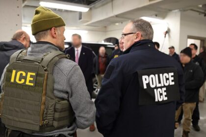 The U.S. Immigration and Customs Enforcement (ICE) at the Department of Homeland Security (DHS) has intensified deportation operations under President Donald Trump’s leadership. (Image Credits: usicegov/ Wikimedia Commons)