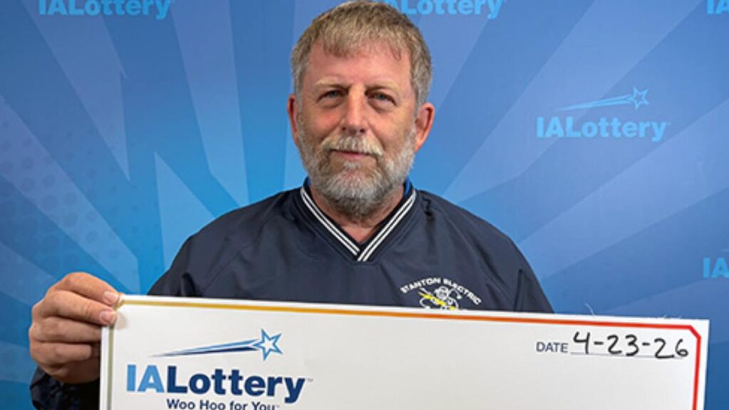 New Hampton man wins $500,000 jackpot. (Image Credits-Iowa Lottery)