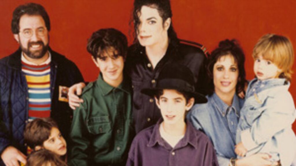 Michael Jackson's second family, Cascios, claim he abused them.