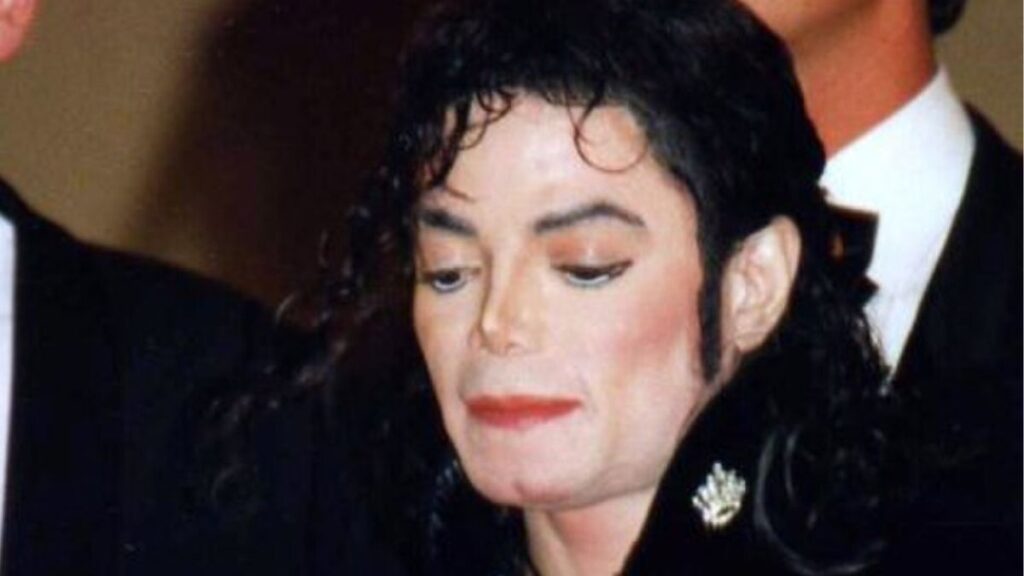 Michael Jackson’s personal items including his outfits, framed photos, and memorabilia will be up for auction on May 2. (Image Credit: Georges Biard/ Wikimedia Commons (CC BY-SA 3.0))