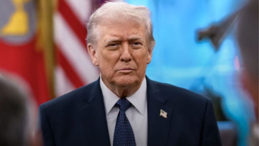 President Donald Trump weighs renewed strikes as Iran condemns port blockade. (Image source: X/@WhiteHouse).