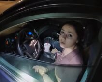 Iowa Police Bodycam Shows Officer’s Unexpected Reaction During Dr*g Bust Despite Lies and Defiance—’He’s Going to Crack the…’