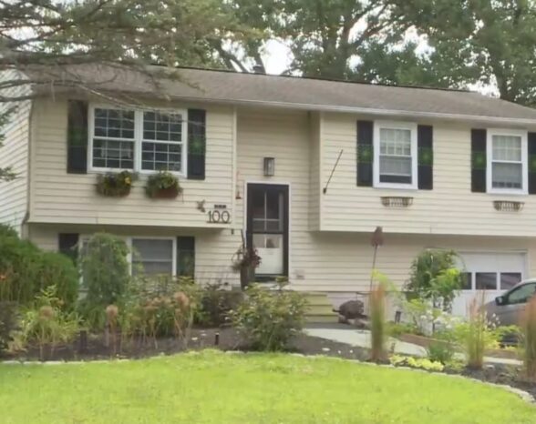 Drunk New York Parents Charged After Setting House on Fire With 5 Children Inside—‘It’s Not Arson If…’