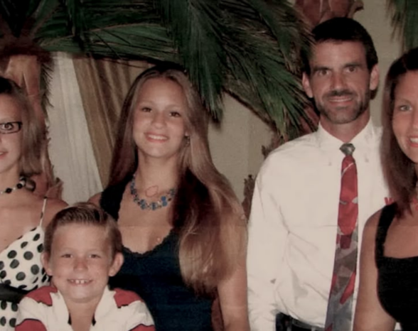 Family’s Special Dinner Ends Up With 4 Dead—Spared Eye Witness Comes Back to Bite ‘Misogynist’ Murder Suspect