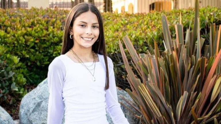 California Girl With Spinal Injury Walks Again.